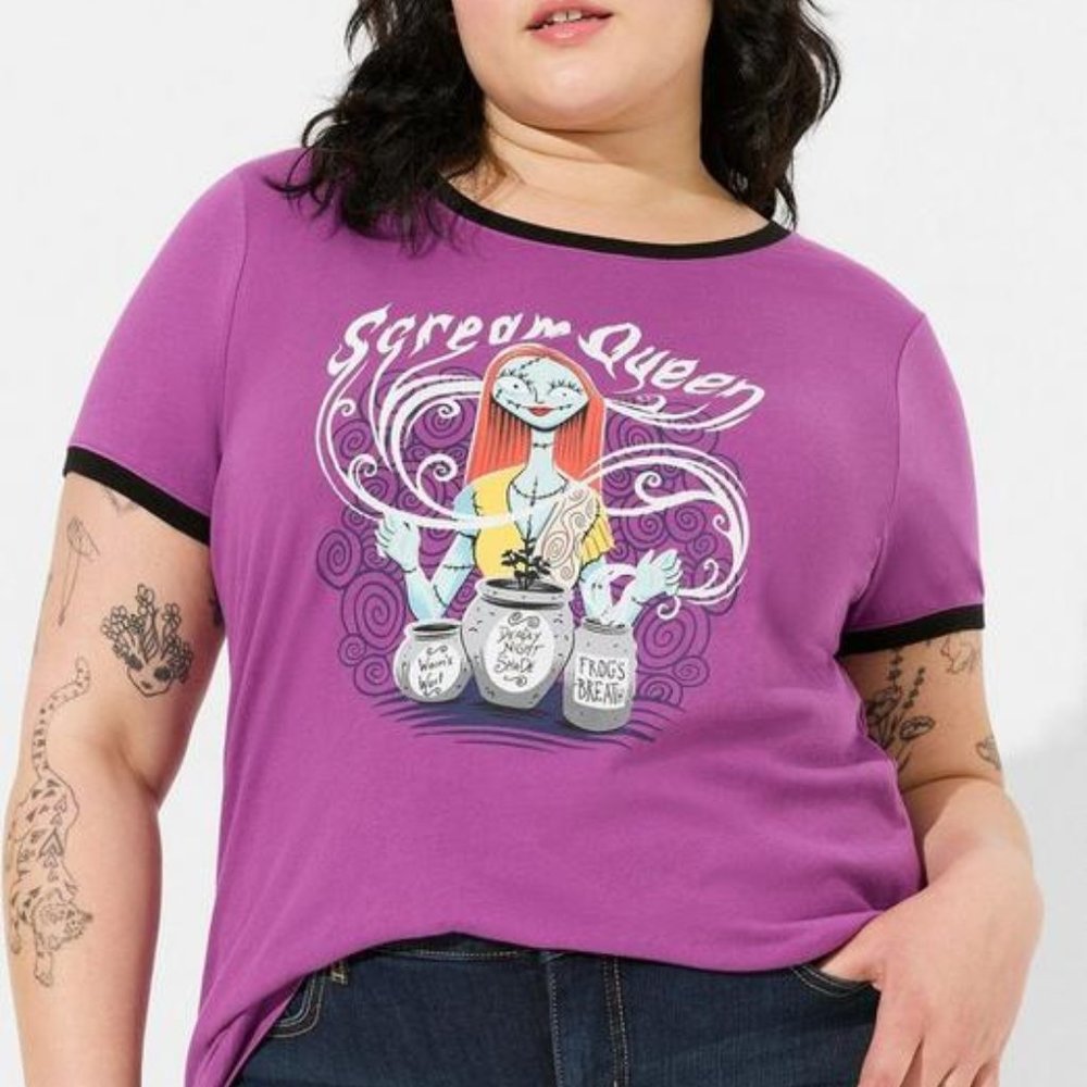 ❤️NWT TORRID TEE - NIGHTMARE BEFORE CHRISTMAS SALLY HALLOWEEN TOP - PLUS SIZE